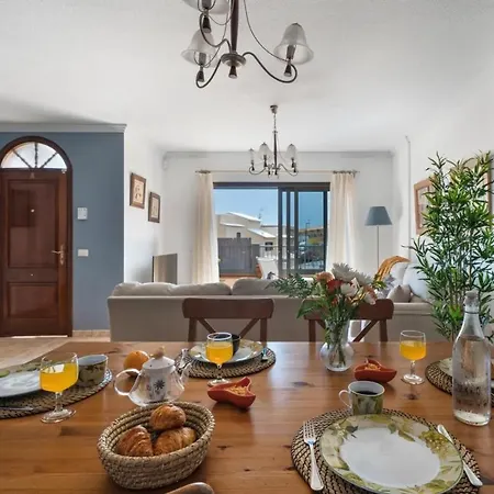 Villa Sunhouse El Chocito *